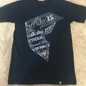 Famous stars & straps t-shirt Travis Barker rock music vintage blink 182 shirt